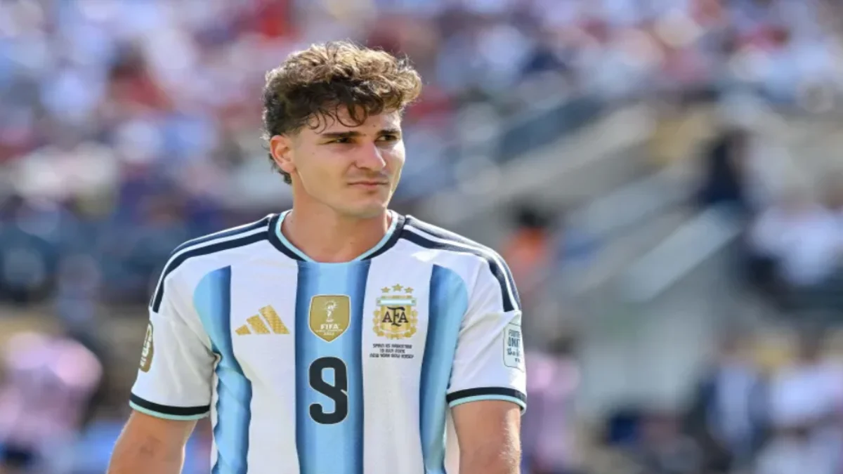 Julián Alvarez Barcelona transfer